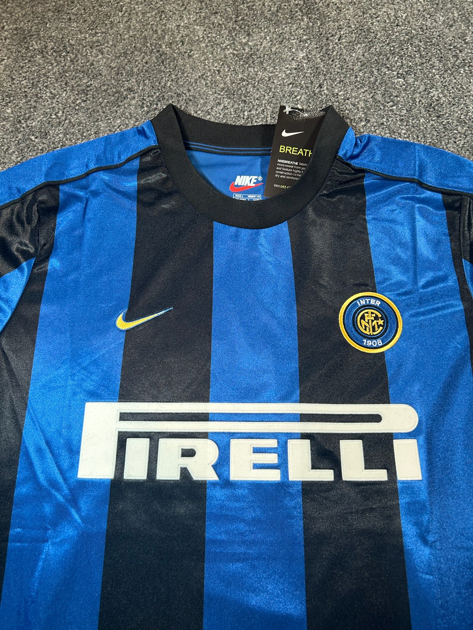 Inter Milan 98/99 Home