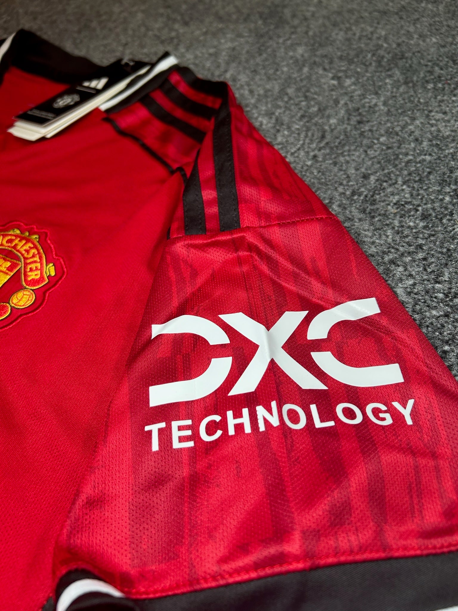 Manchester United 25/26 Home