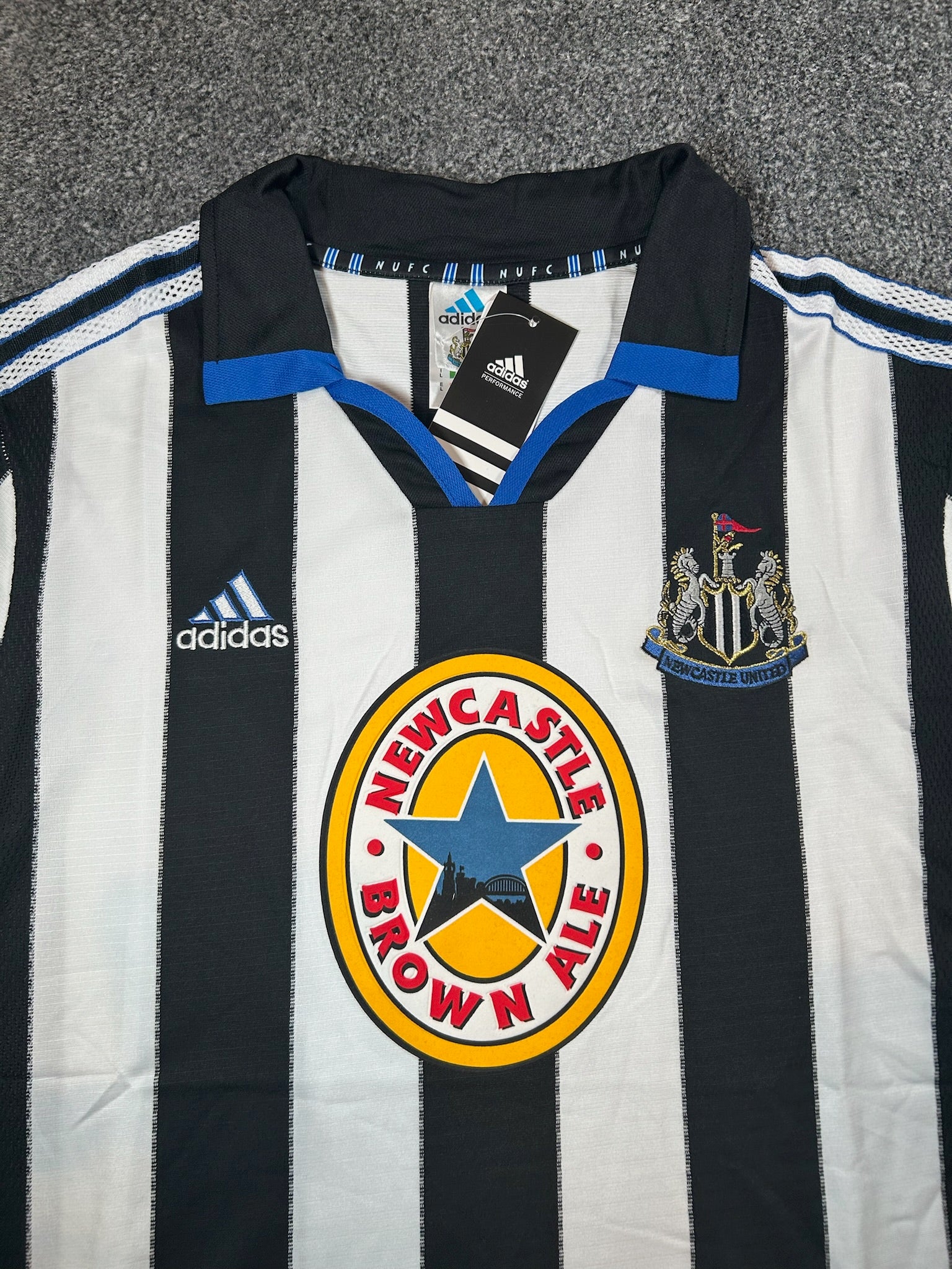 Newcastle United 99/00 Home
