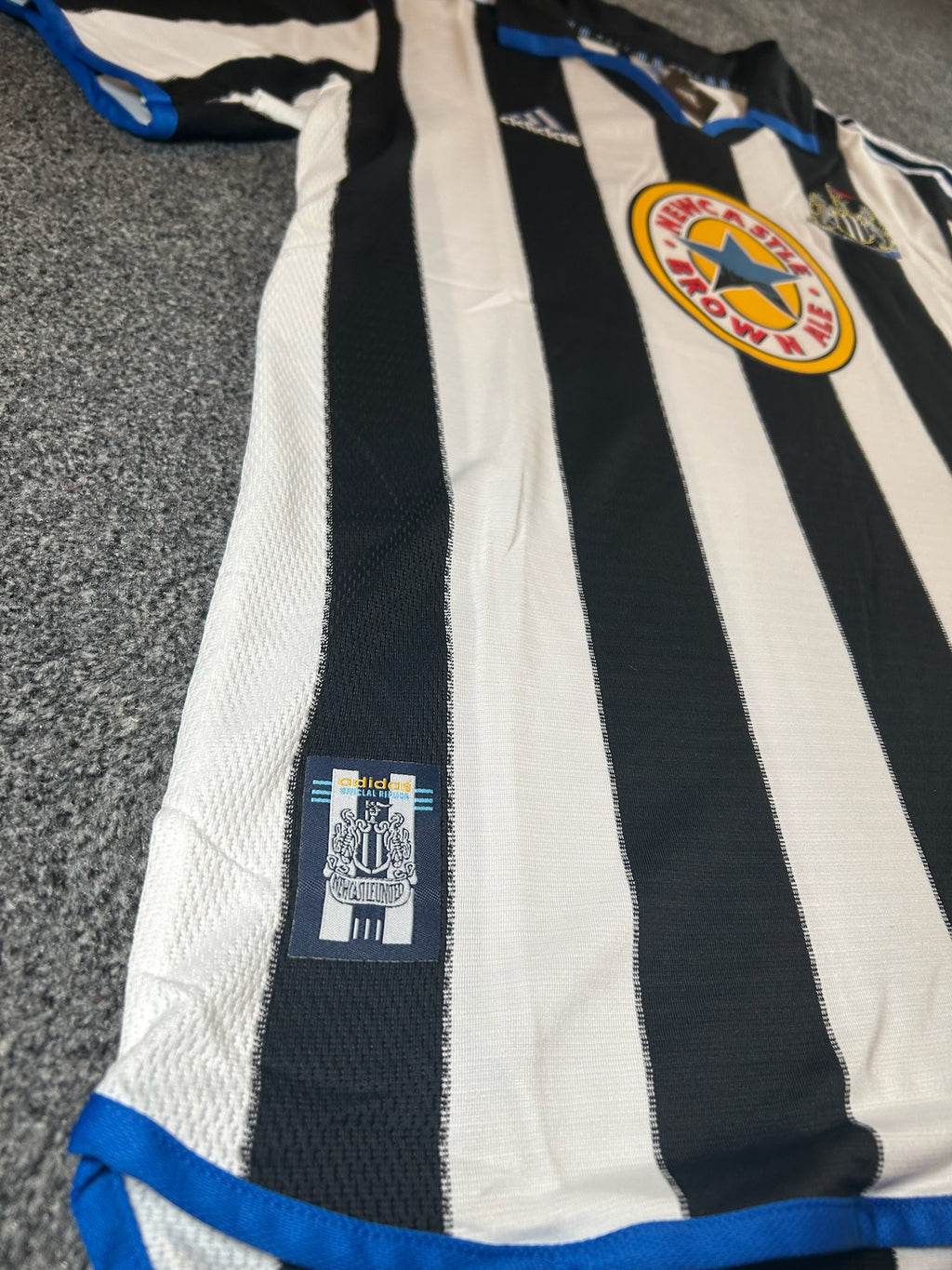 Newcastle United 99/00 Home